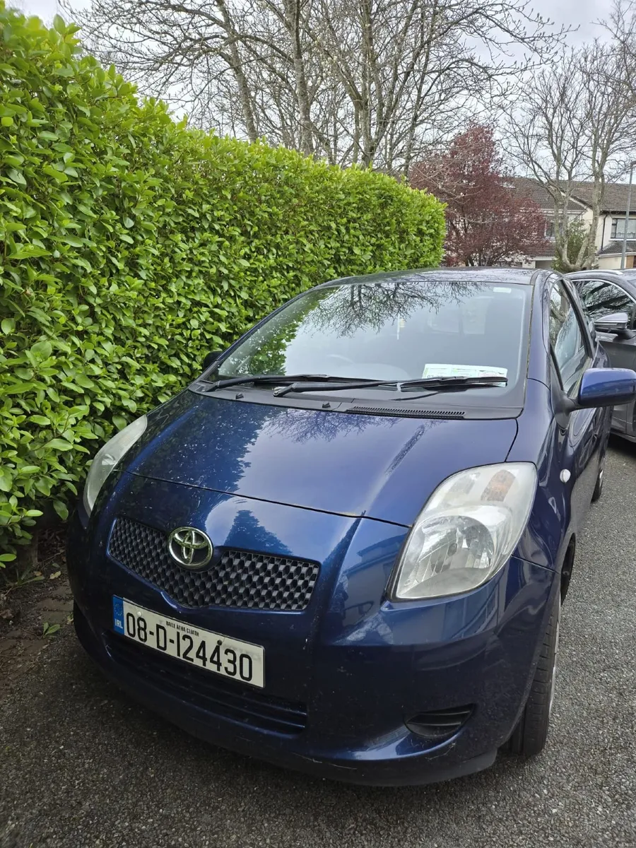 Toyota Yaris 2008 - Image 2