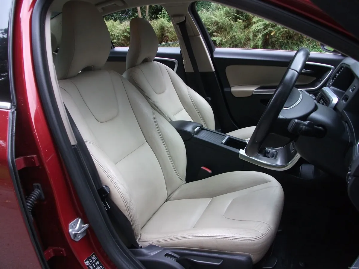Volvo S60 D3SE 147000KLM  2016 - Image 4