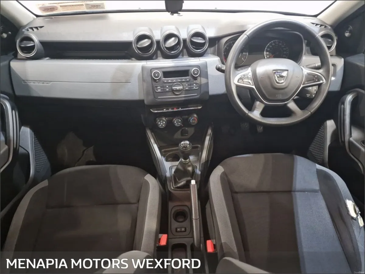 Dacia Duster 1.6 SCE 115 Essential - Image 2