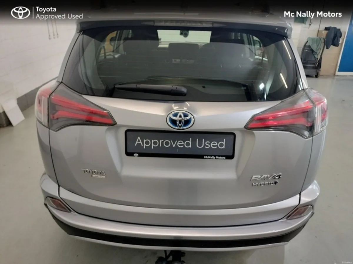 Toyota RAV4 HYBRID LUNASPORT 2WD - Image 4