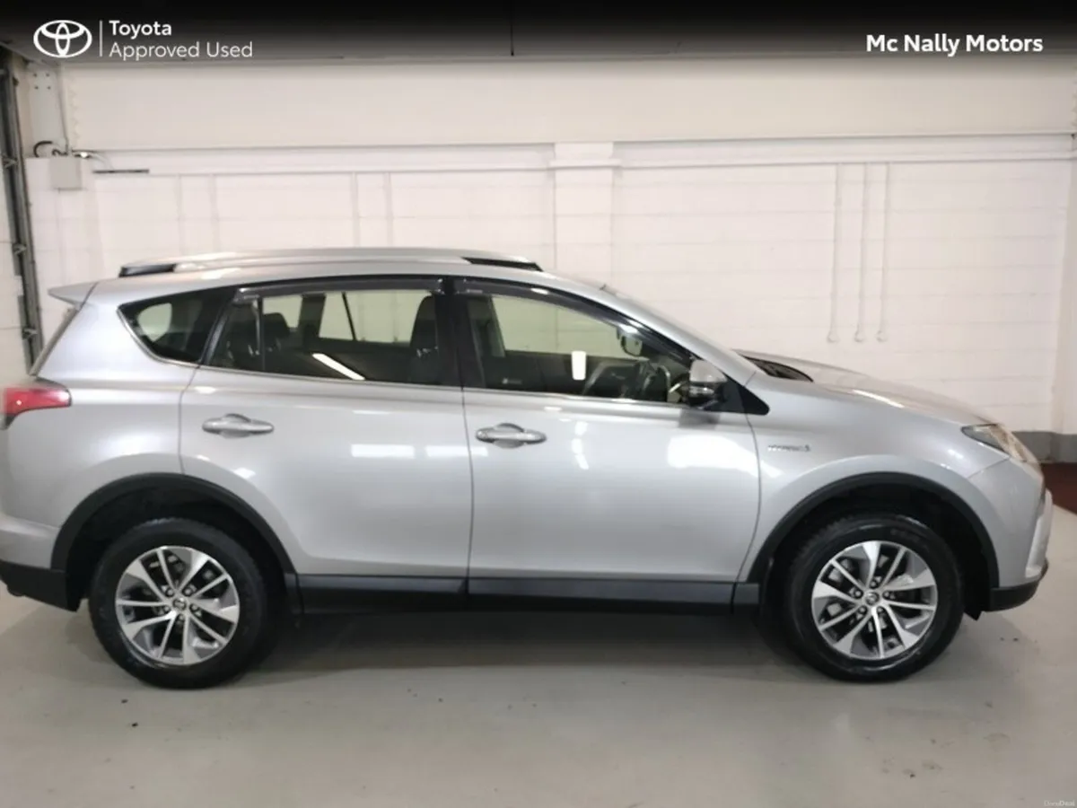 Toyota RAV4 HYBRID LUNASPORT 2WD - Image 3