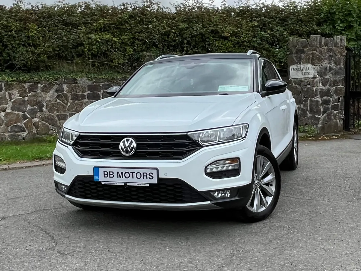 Volkswagen T-Roc 1.6 TDI 115bhp Design - Image 2