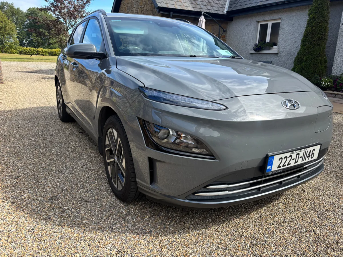 222 Hyundai Kona 64 KW premium electric - Image 2