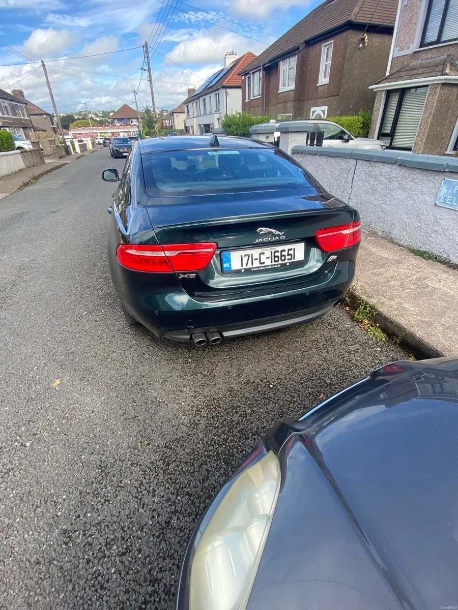 Jaguar XE 2017 - Image 4