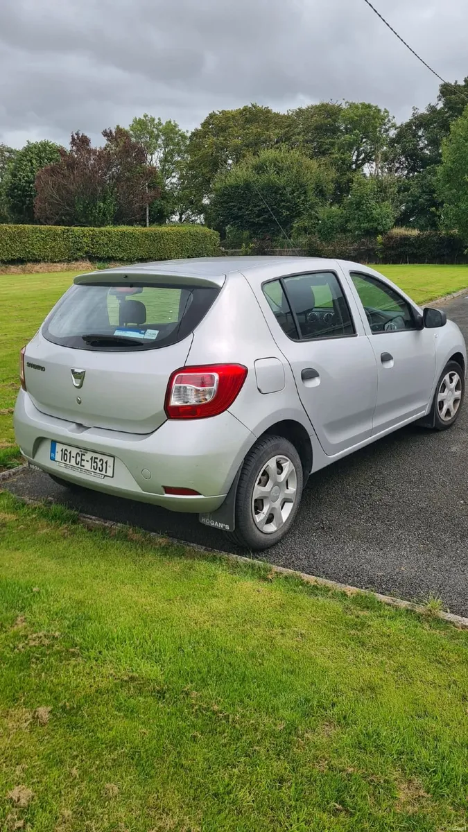 Dacia Sandero 2016 - Image 2