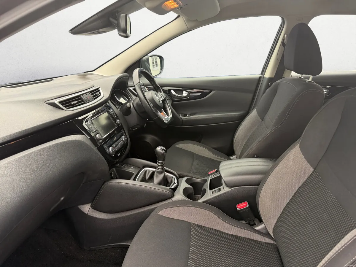 2018 Nissan Qashqai 1.5DCI ACENTA PREMIUM 110BHP - Image 6
