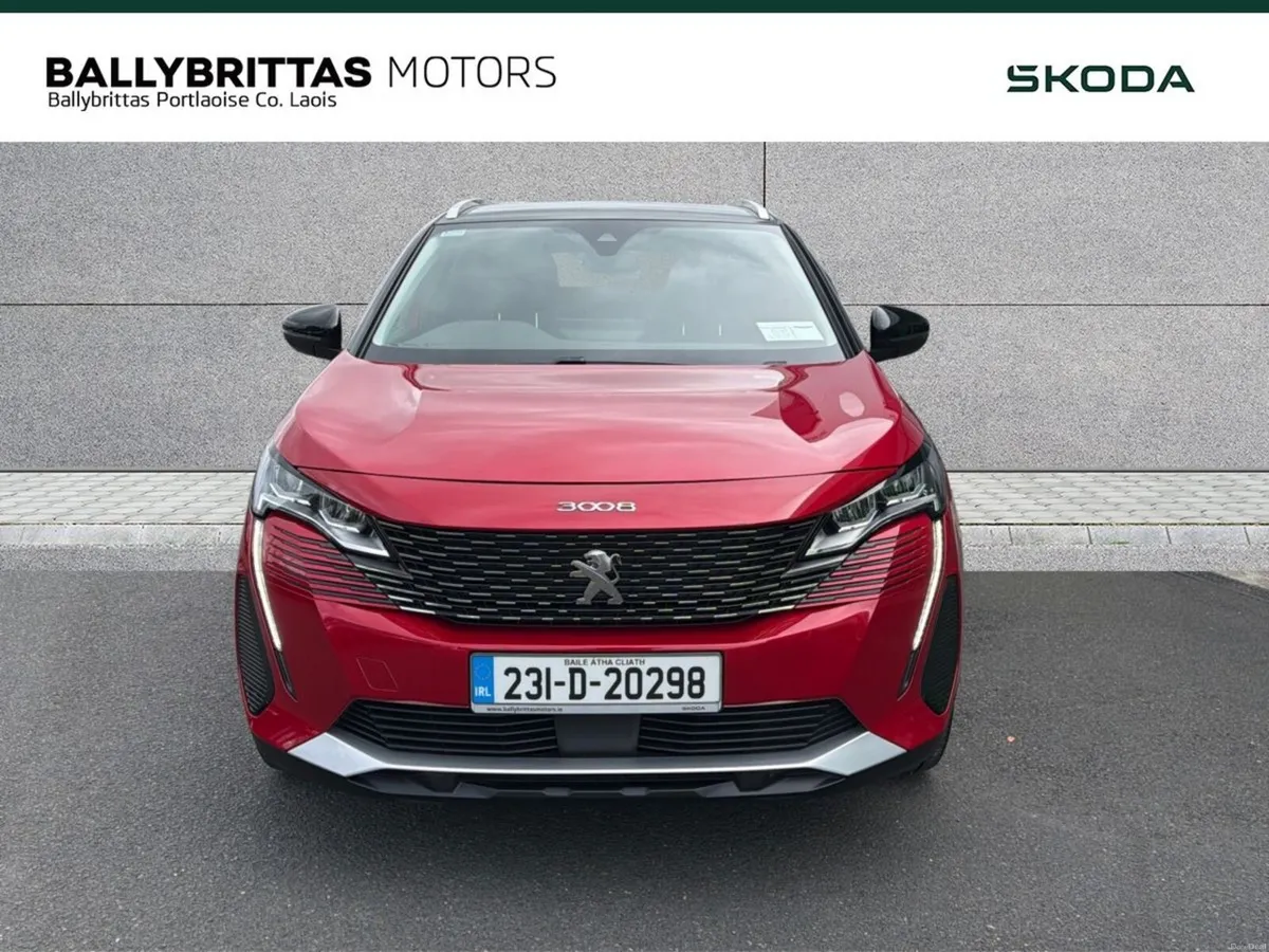 Peugeot 3008 1.2 PureTech 130bhp Auto 6.4 Allure - Image 3