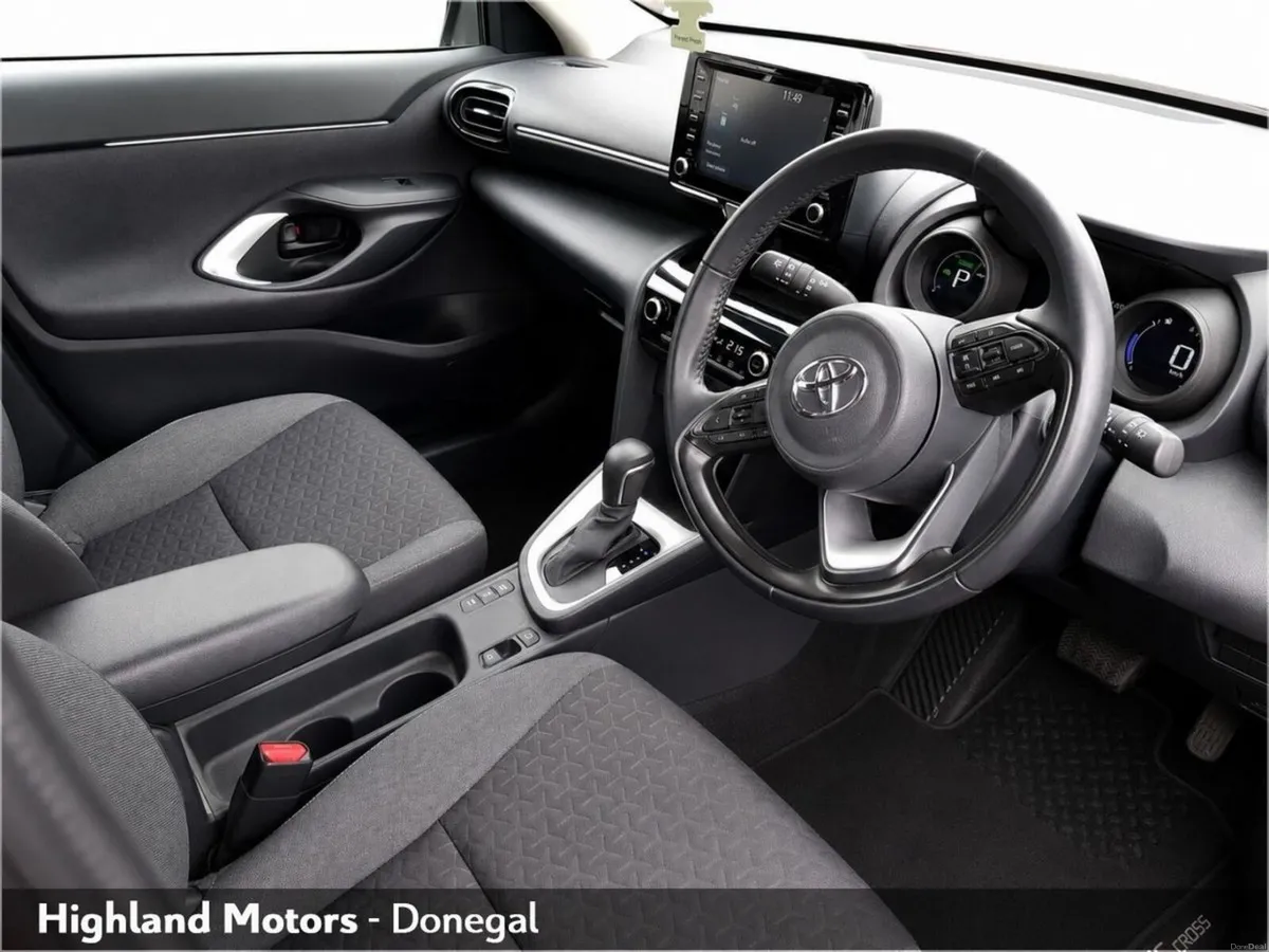 Toyota Yaris Cross 1.5 Hybrid CVT Luna - Image 6