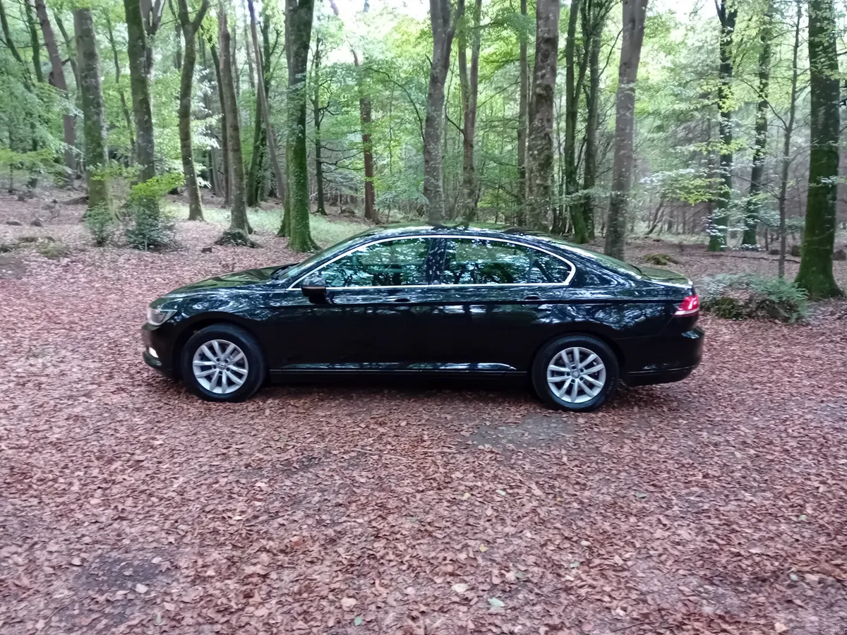 151 VOLKSWAGEN PASSAT 1.6 TDI 120 BHP COMFORTLINE - Image 4