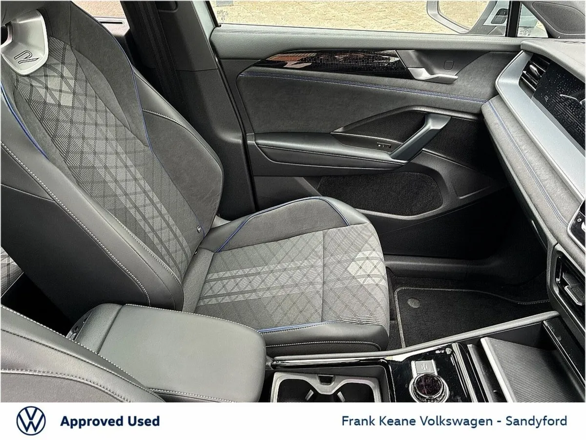 Volkswagen Tayron 1.5 TSI 204PS R-Line 75 PHEV DSG - Image 4