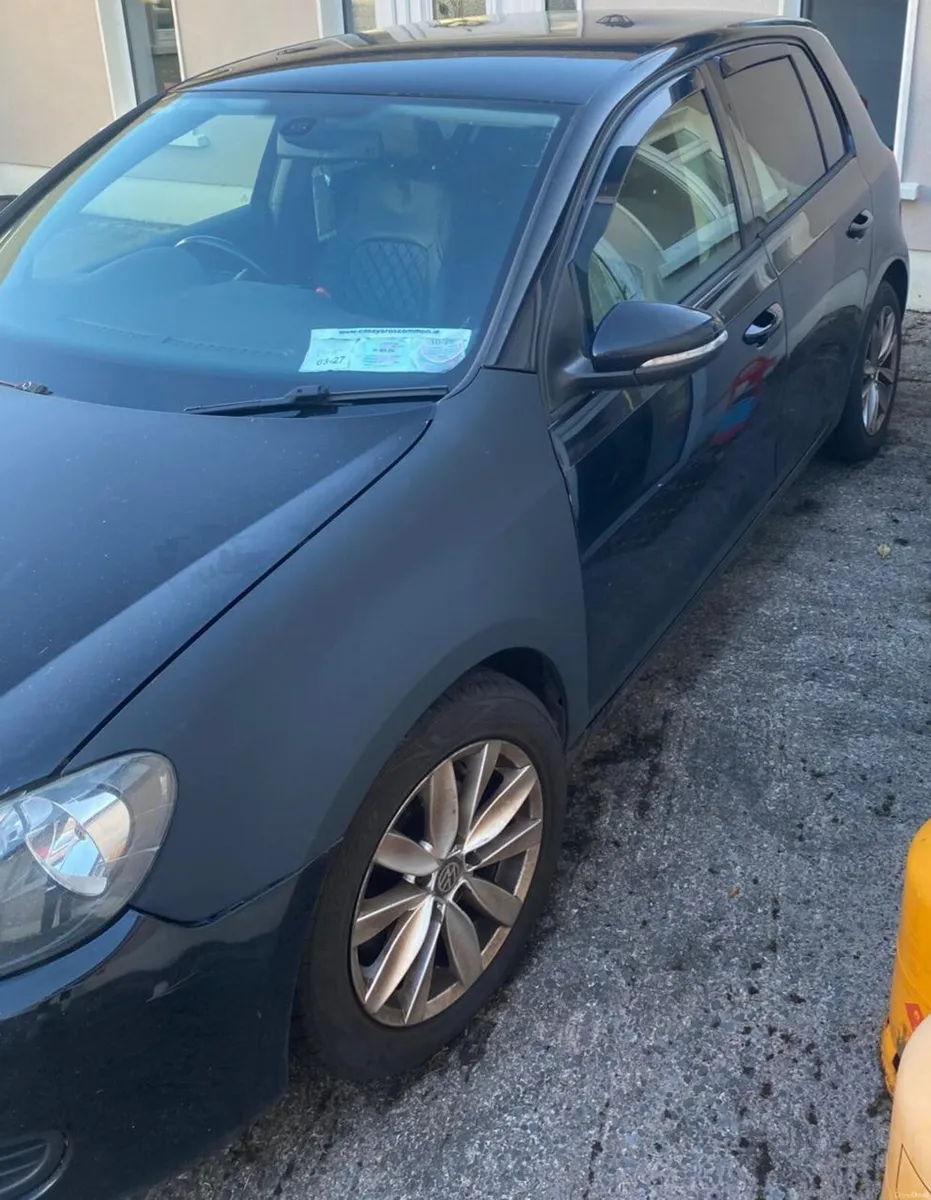 Volkswagen Golf 2010 - Image 3