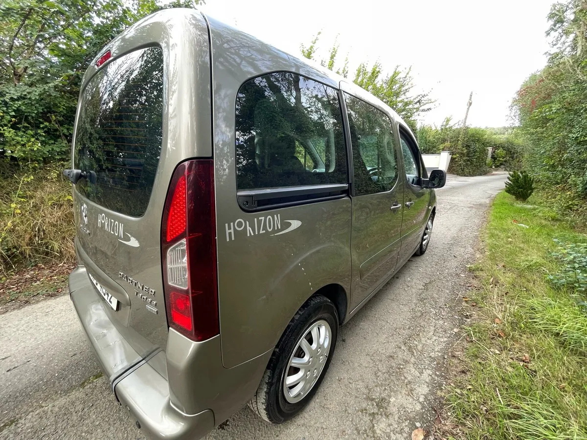 Peugeot partner wheelchair access - Image 6