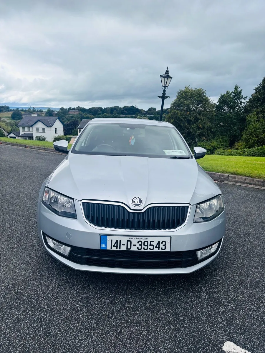 2014 Skoda Octavia 2.0TDI €4,750 NCT Aug27 - Image 2