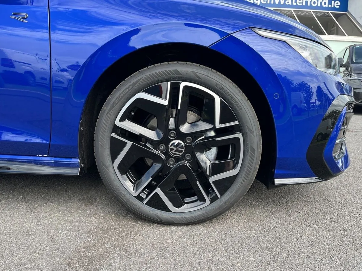 Volkswagen Golf R-LINE 1.5 TSI 150HP - Image 5