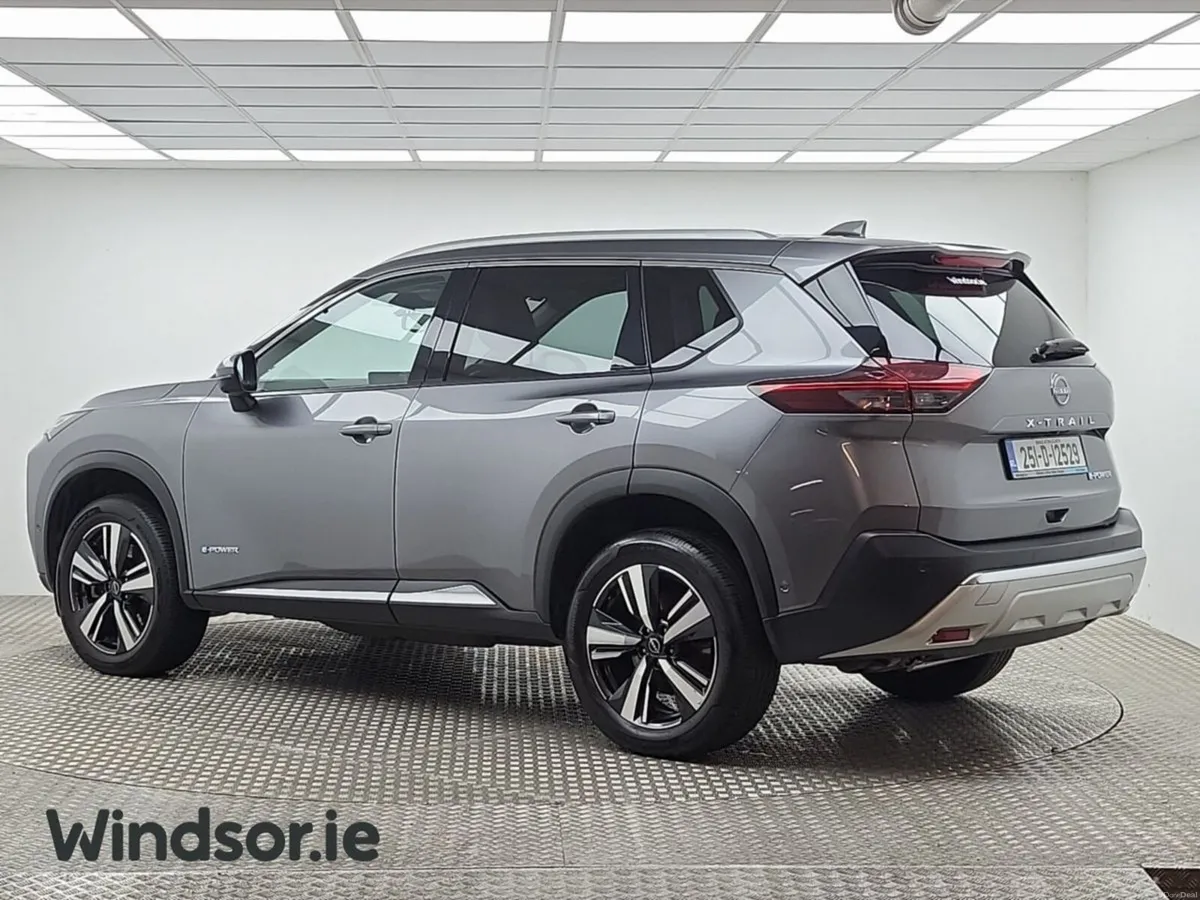 Nissan X-Trail ePOWER X-TRAIL TOP SPEC SVE 5 Seate - Image 2