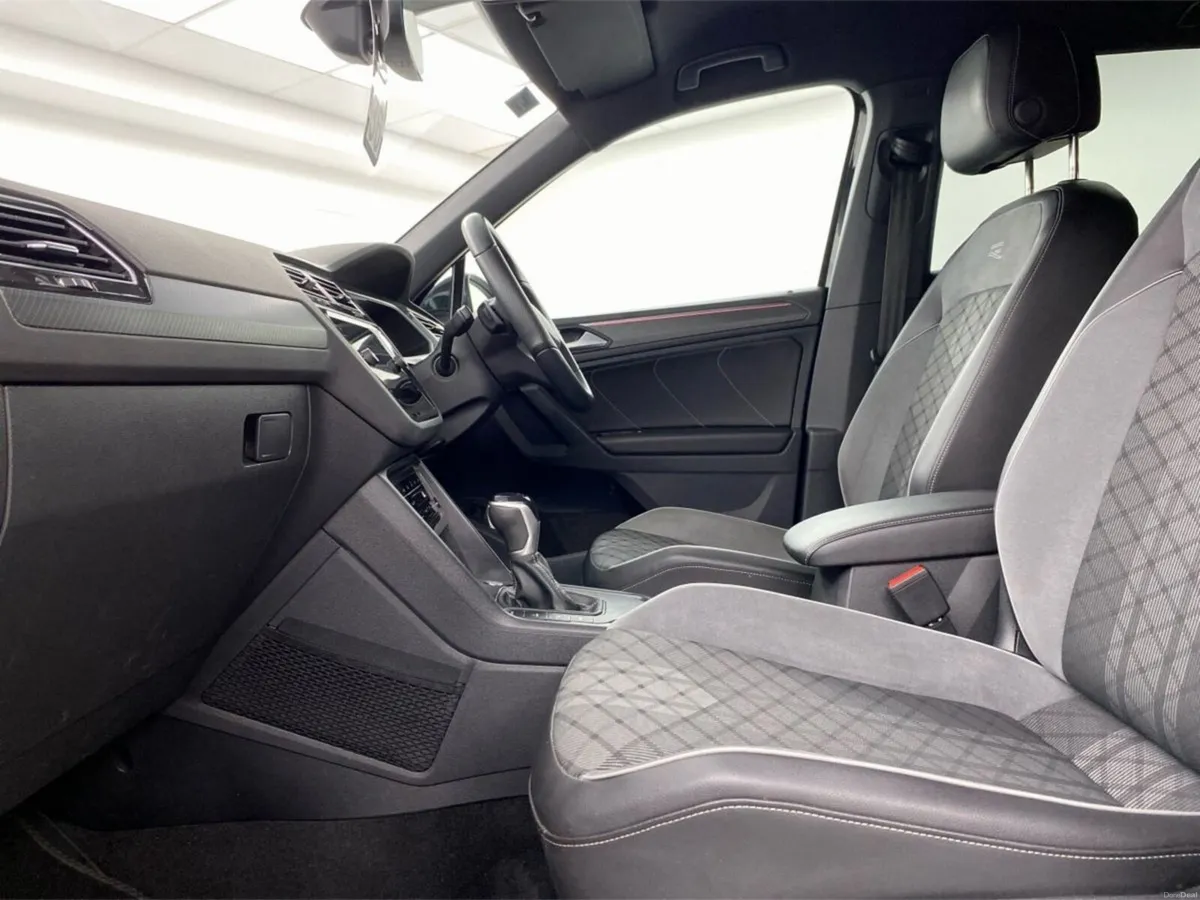 Volkswagen Tiguan 1.4 TSI PHEV 245HP R-Line DSG - Image 4
