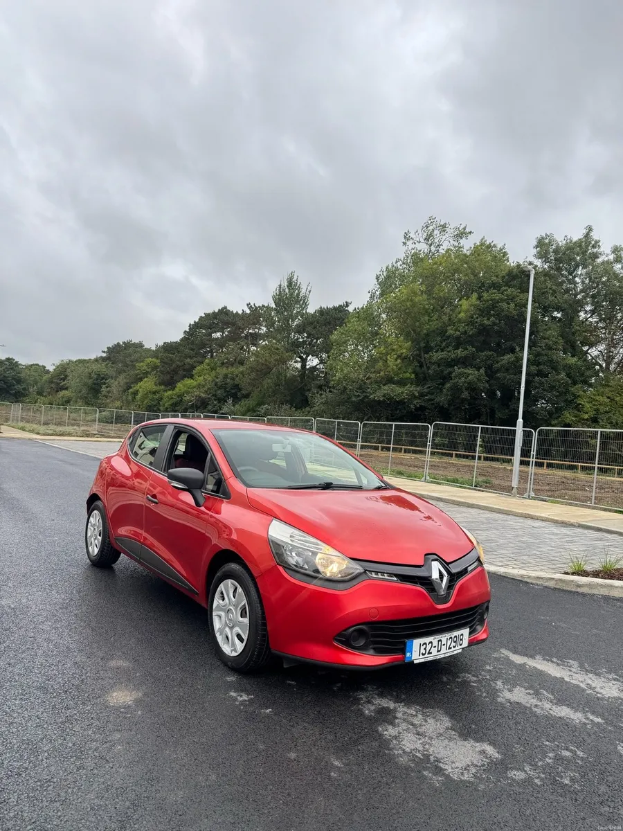 Renault Clio | 1.2 Petrol | Only 92k km - Image 1