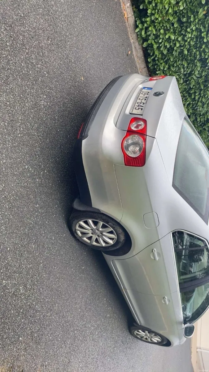 1.6 VW Jetta - Image 4