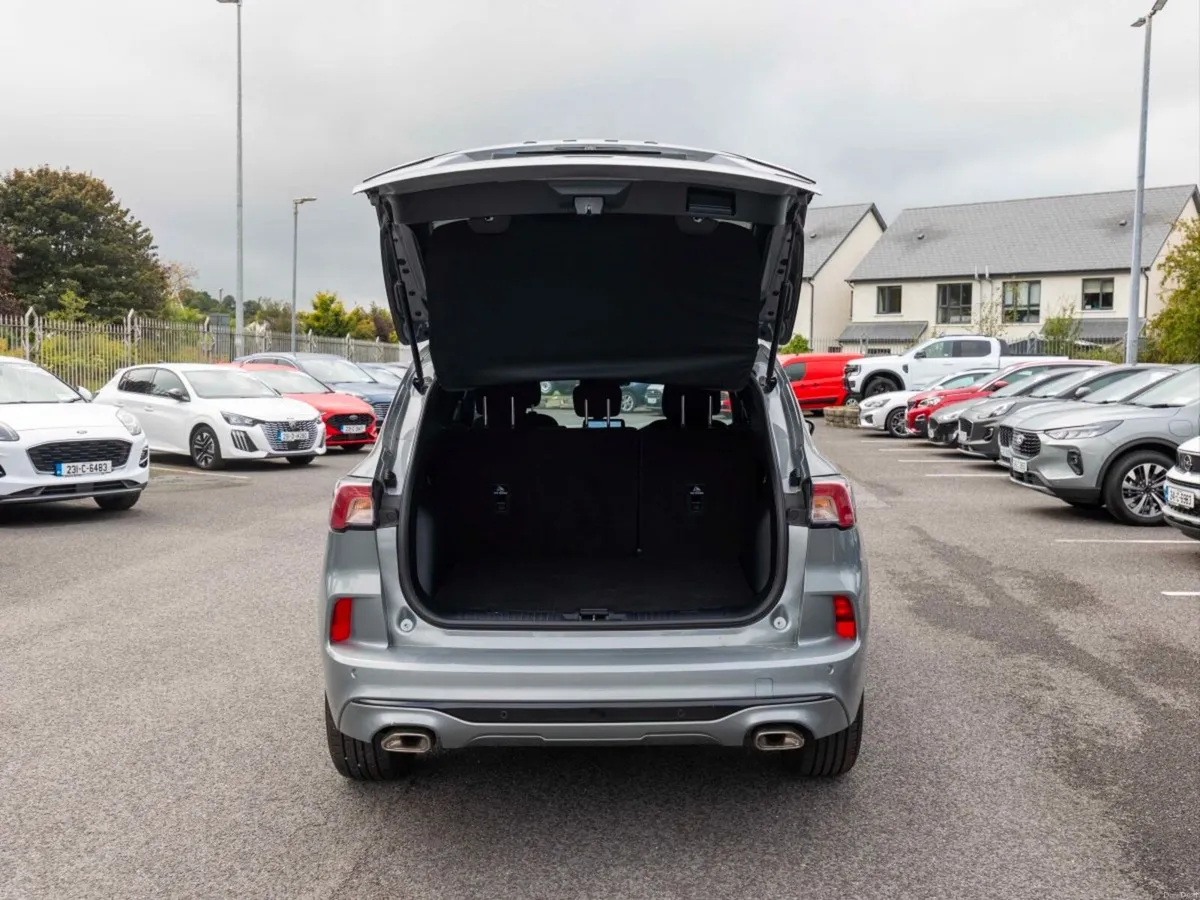 Ford Kuga 2023 Ford Kuga 2.5 Duratec 225PS PHEV ST - Image 5