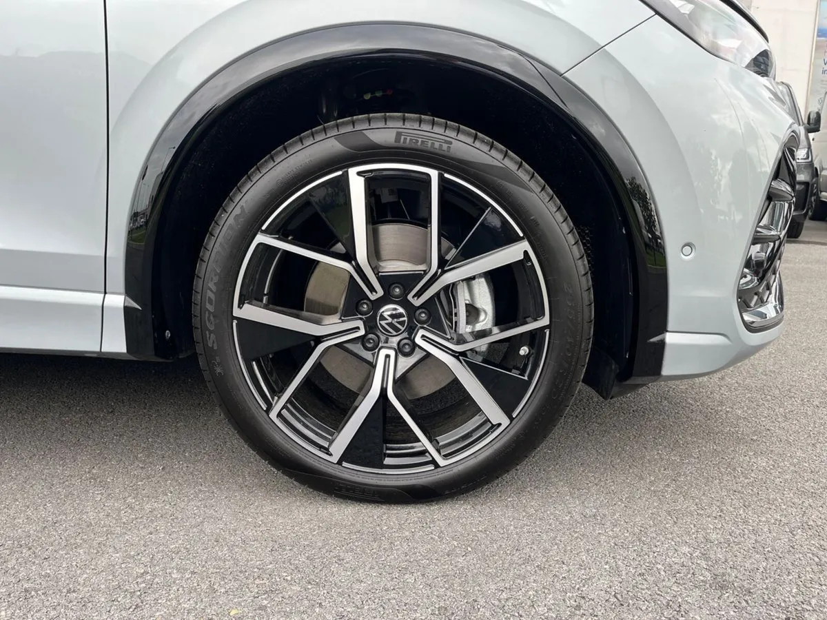 Volkswagen Tiguan RL75 2.0TDI DSG 150HP - Image 5