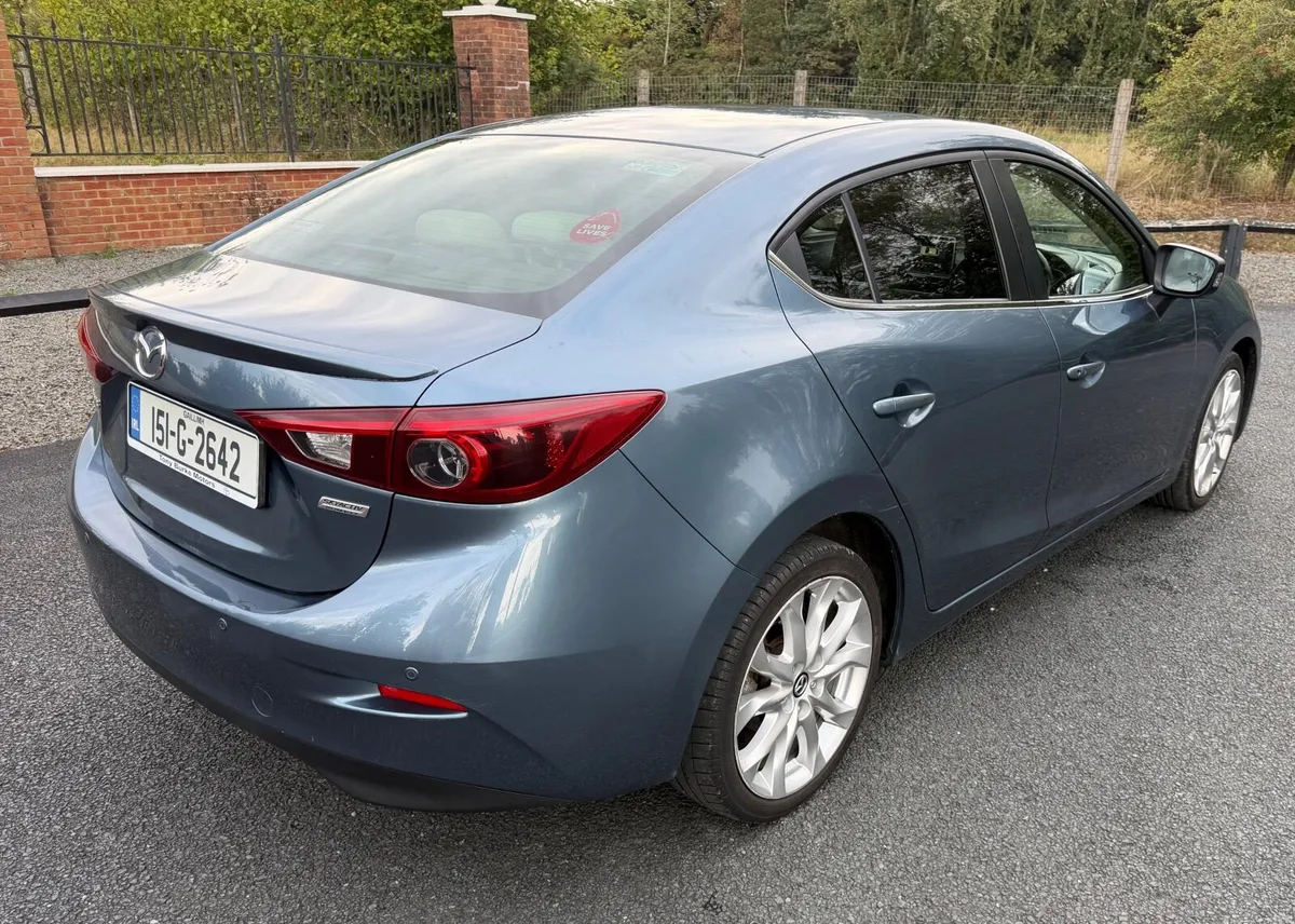 Mazda 3 - Image 6