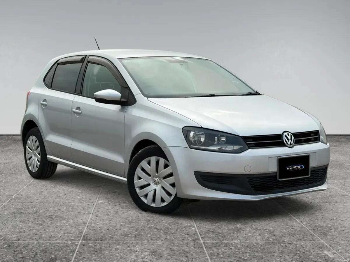Volkswagen Polo 2013 - Image 2