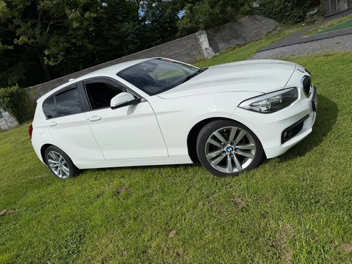 1.5 BMW 116 Diesel, D-Sport - Image 1