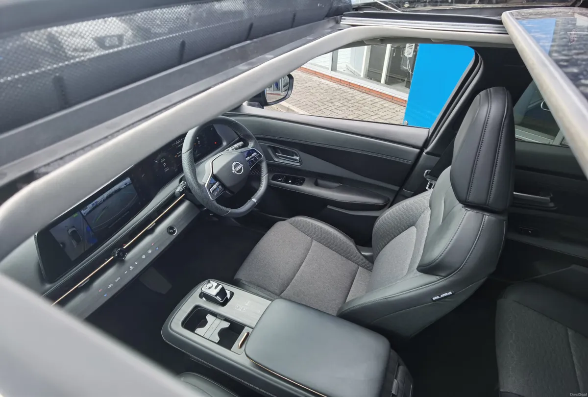 NISSAN ARIYA 87KWH **99% BATTERY HEALTH + SUNROOF* - Image 2