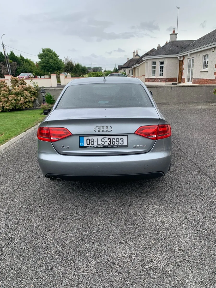 Audi A4 - Image 2