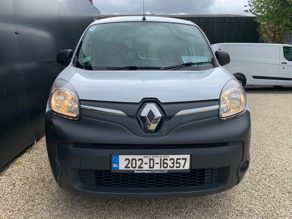 KANGOO MAXI ZE AUTO // LOW MILEAGE // CVRT 07/27 - Image 5