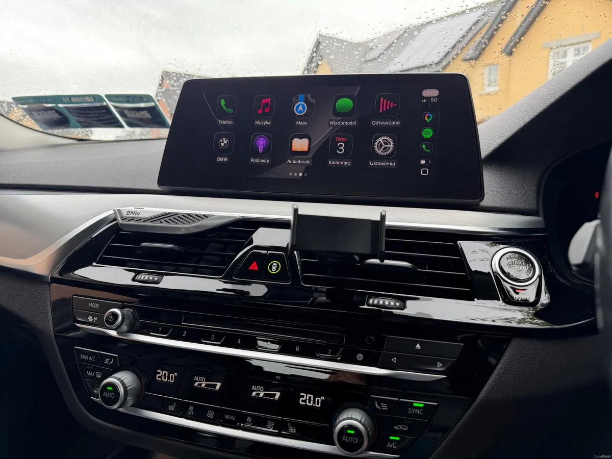 BMW G30 520d - Image 6