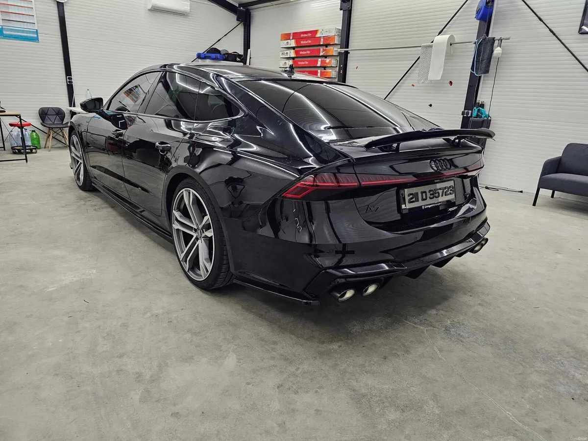 Audi A7 5.0 TFSI e Quattro S tronic - Image 3