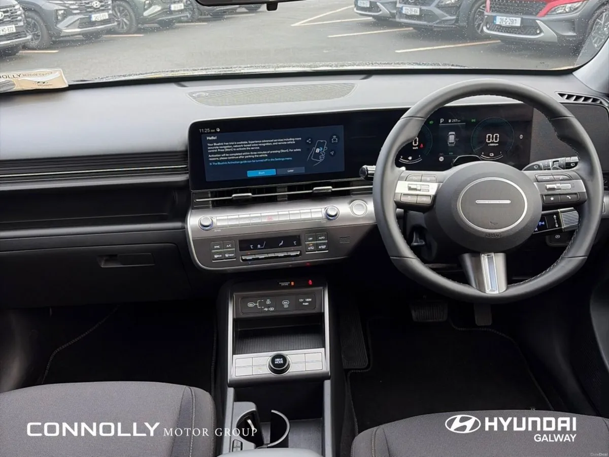 Hyundai KONA 1.6 HYBRID Signature Auto - Image 4