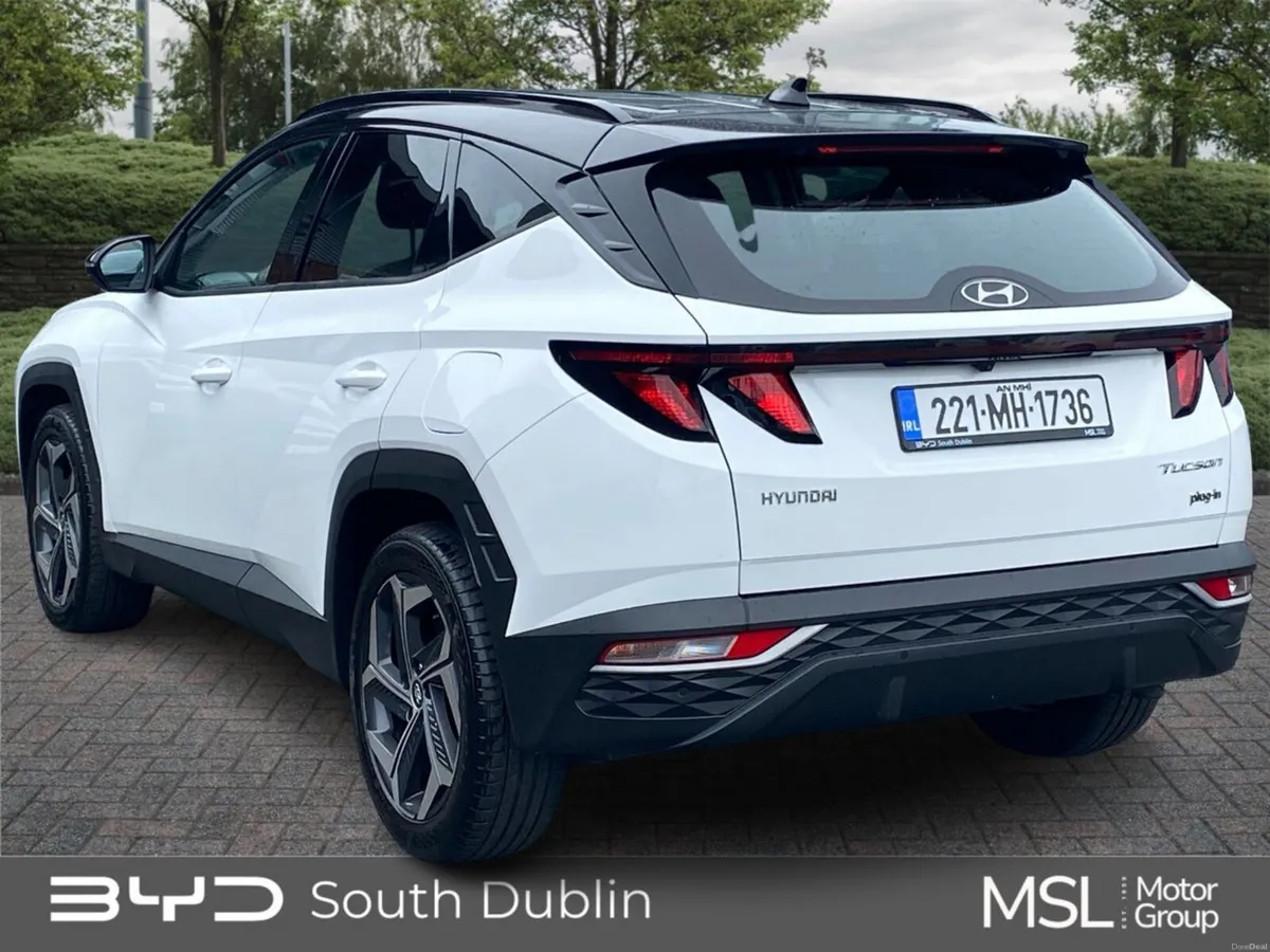 Hyundai Tucson 4WD Executive Plus PHEV - Image 4