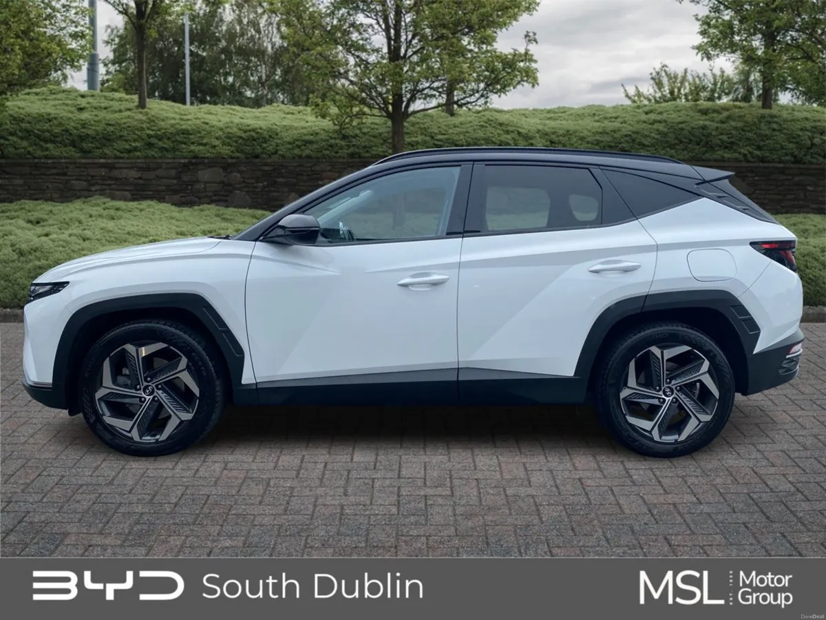 Hyundai Tucson 4WD Executive Plus PHEV - Image 6