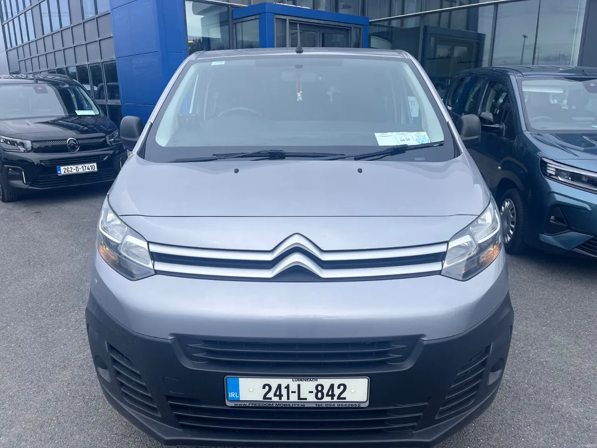 Citroen C4 Spacetourer 2024 Taxi Spec, WAV - Image 2