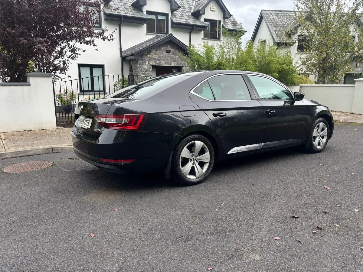 Skoda superb sportline - Image 2