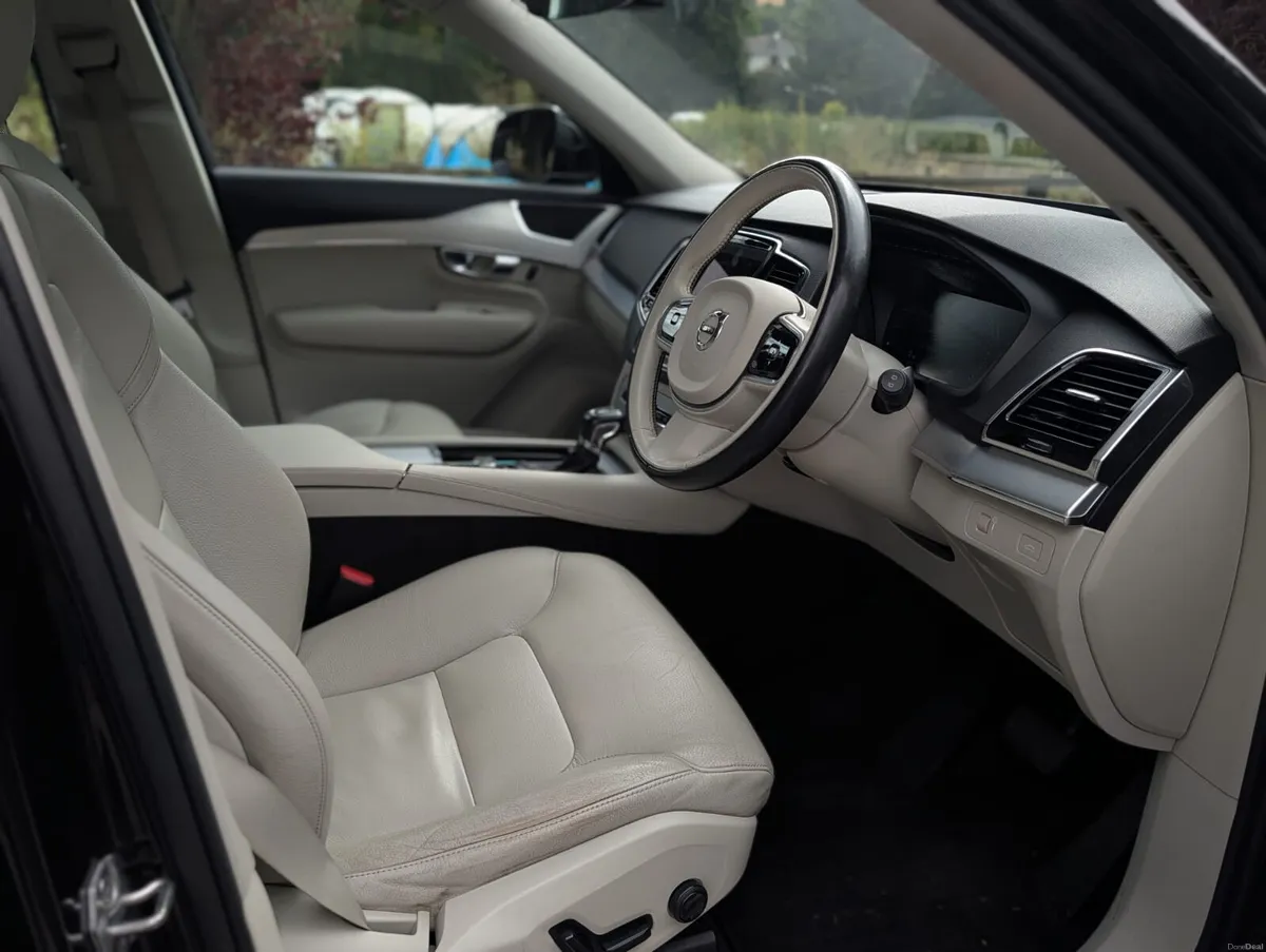 2018 VOLVO XC90 D5 AWD MOMENTUM GT 5DR AUTO - Image 6