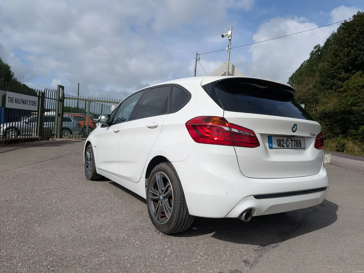 BMW 2-Series 2018 - Image 2