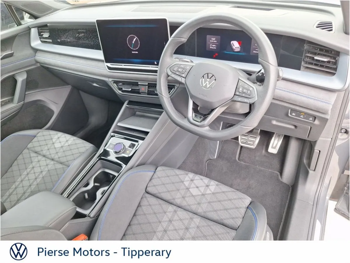 Volkswagen Tayron 1.5 TSI 204PS R-Line 75 PHEV DSG - Image 2
