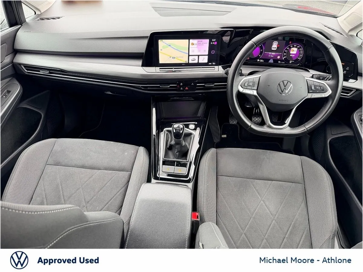 Volkswagen Golf 2.0 TDI 115HP Style - Image 2