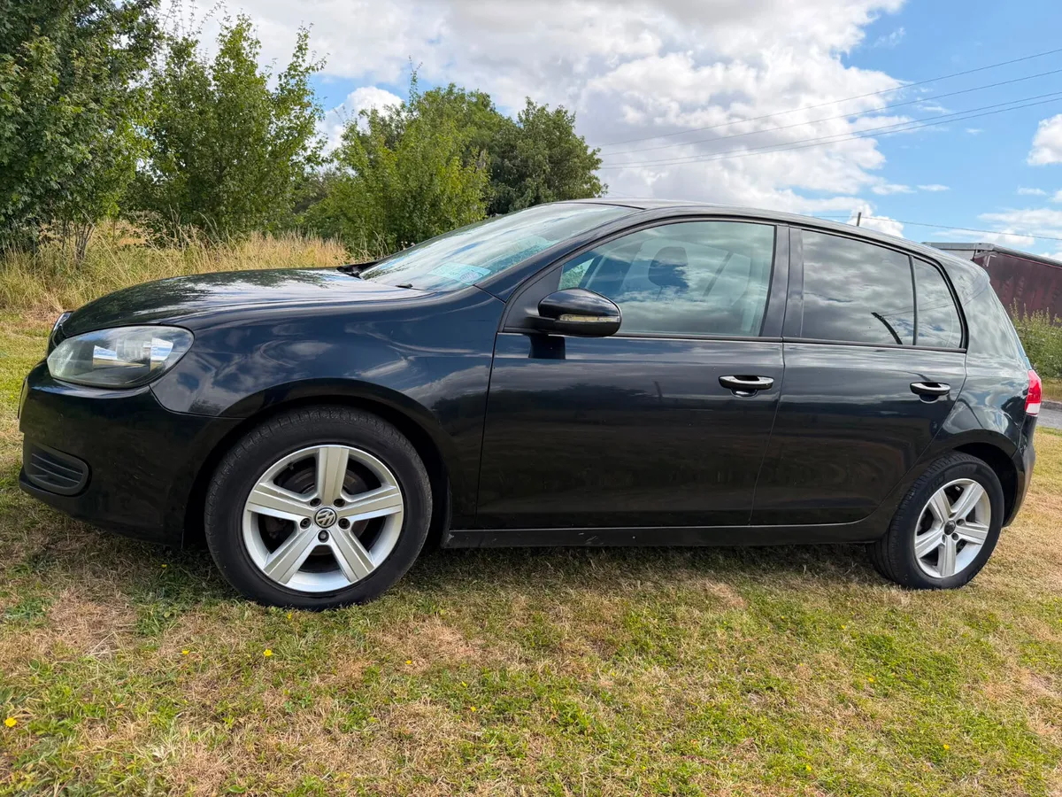 Volkswagen Golf 2011 Manual Transmission - Image 2