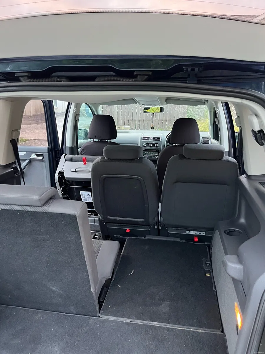 Vw Touran 1.6 TDI 7 seat - Image 5