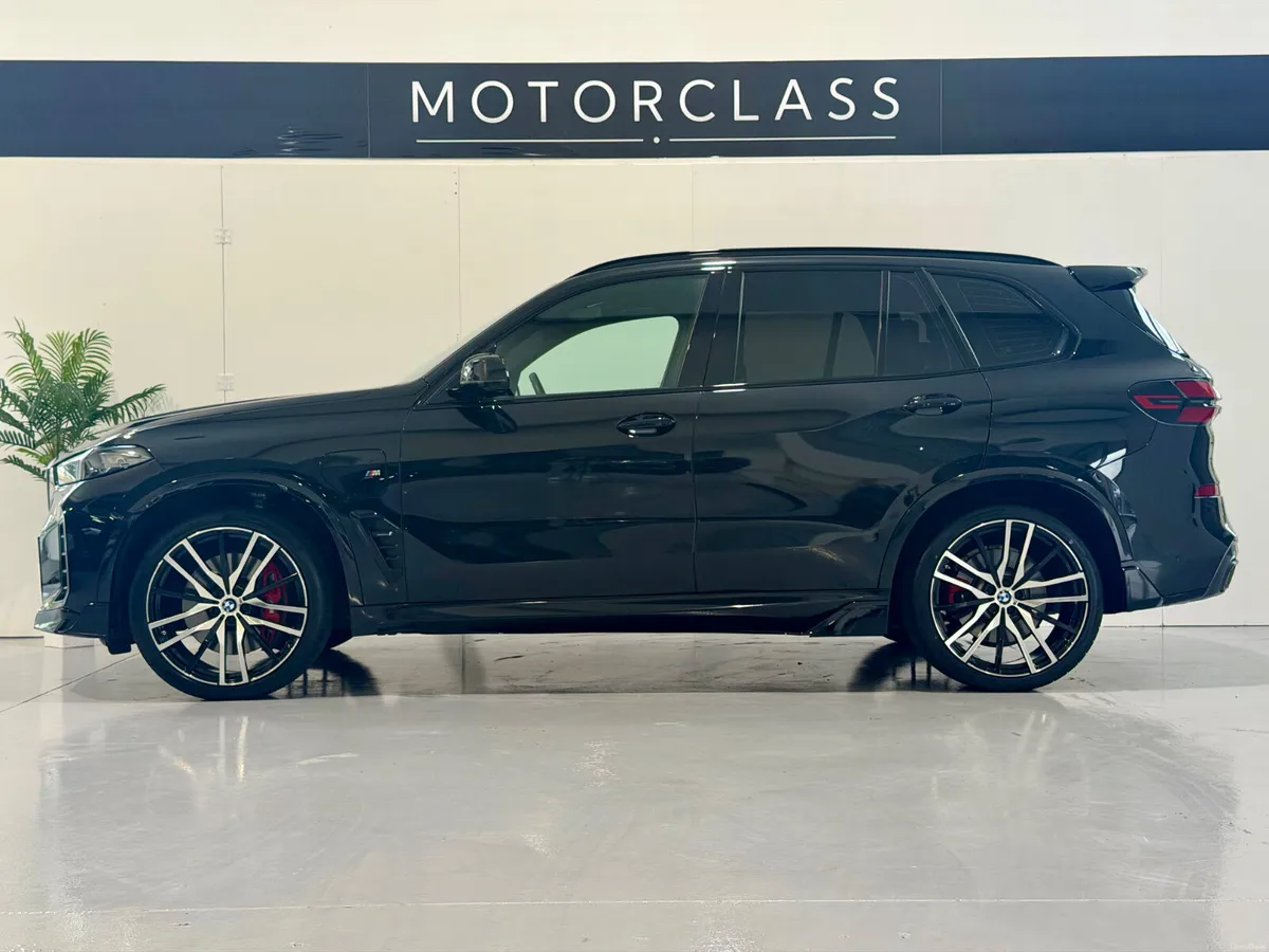2023 BMW X5 50E M Sport X Drive M Performance Auto - Image 4