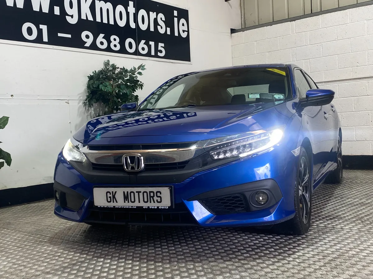 Honda Civic 2019///DIESEL //PREMIUM//FINANCE // - Image 2