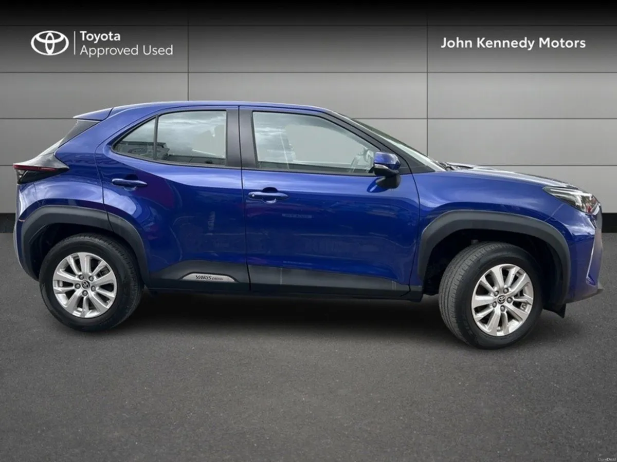 Toyota Yaris Cross LUNA - Image 3