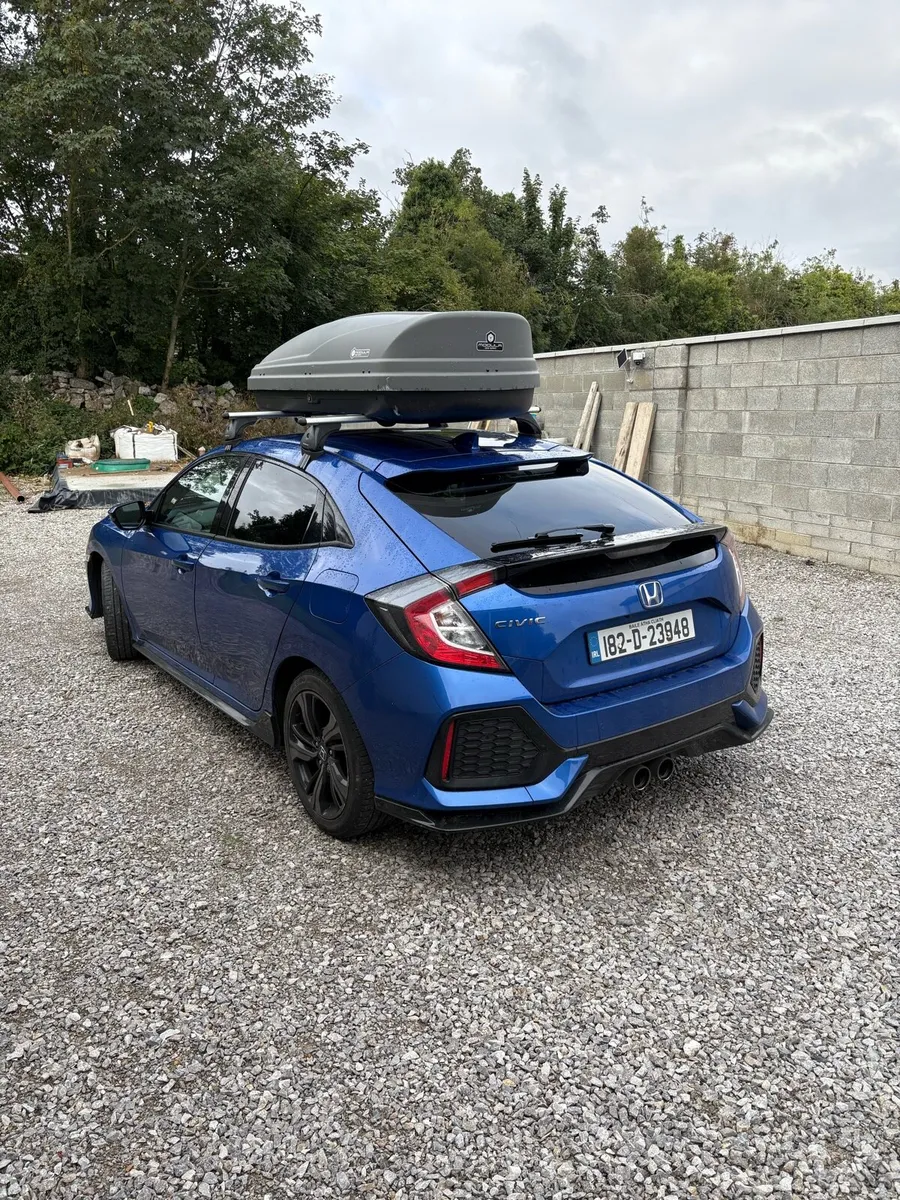 Honda Civic 1.5 VTEC Turbo - Image 3