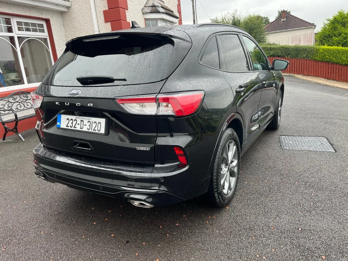 2023 Ford kuga ST Line petrol hybrid - Image 3