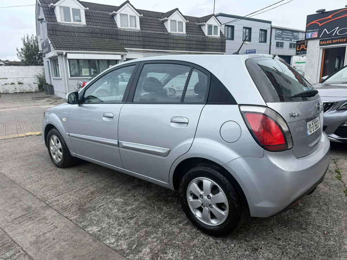 Kia Rio 2010 - Image 6
