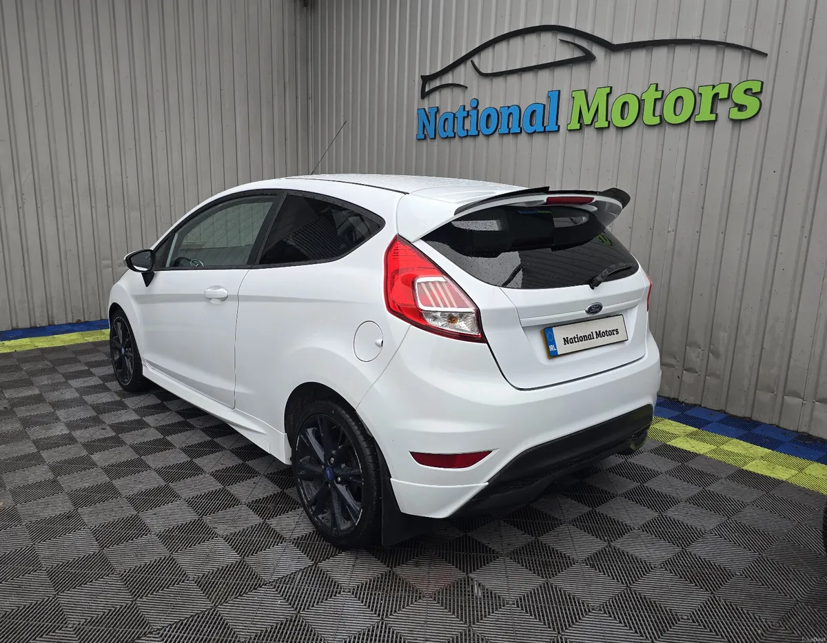 2016 Ford Fiesta ZETEC-S 1.0 PETROL - Image 5